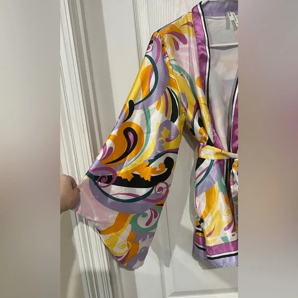 Truth Multicolor Women's Kimono Robe - Picture 3 of 5
